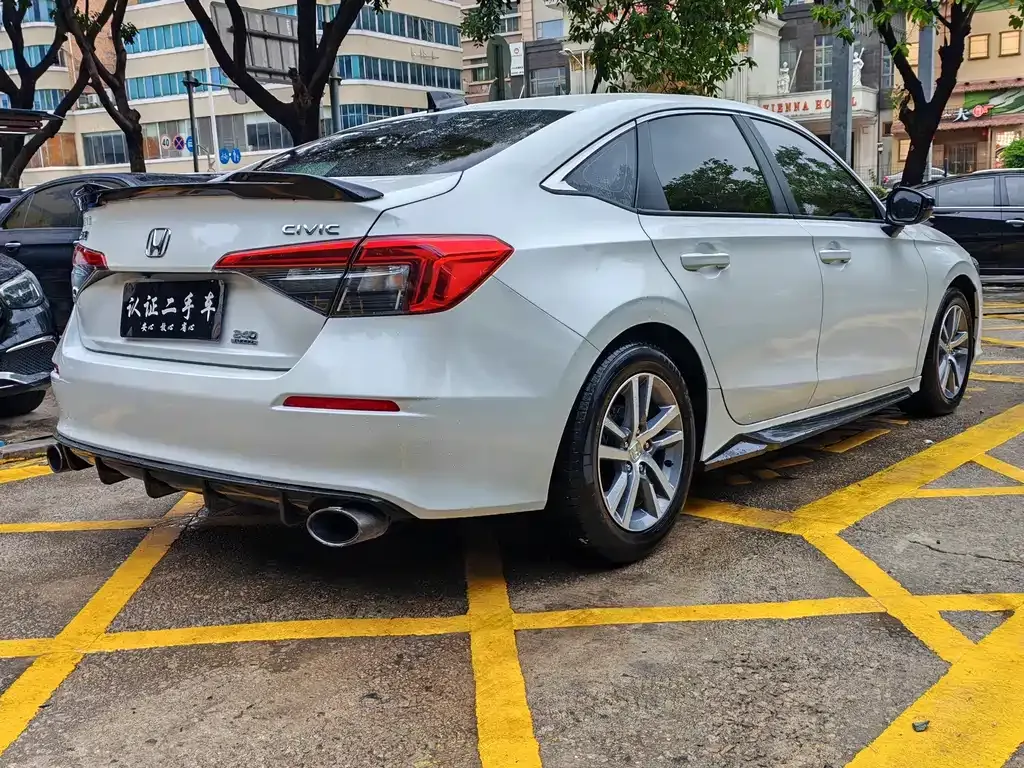 Honda Civic 2023 из CN, фото 9