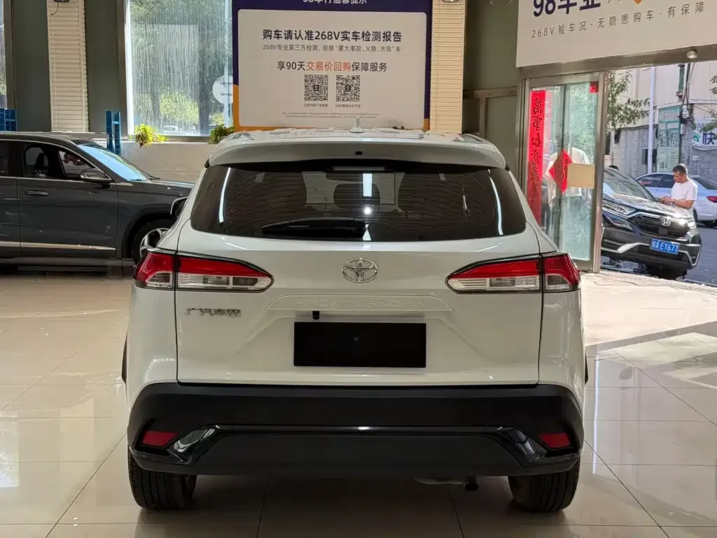 Toyota Frontlander 2022 из CN, фото 5