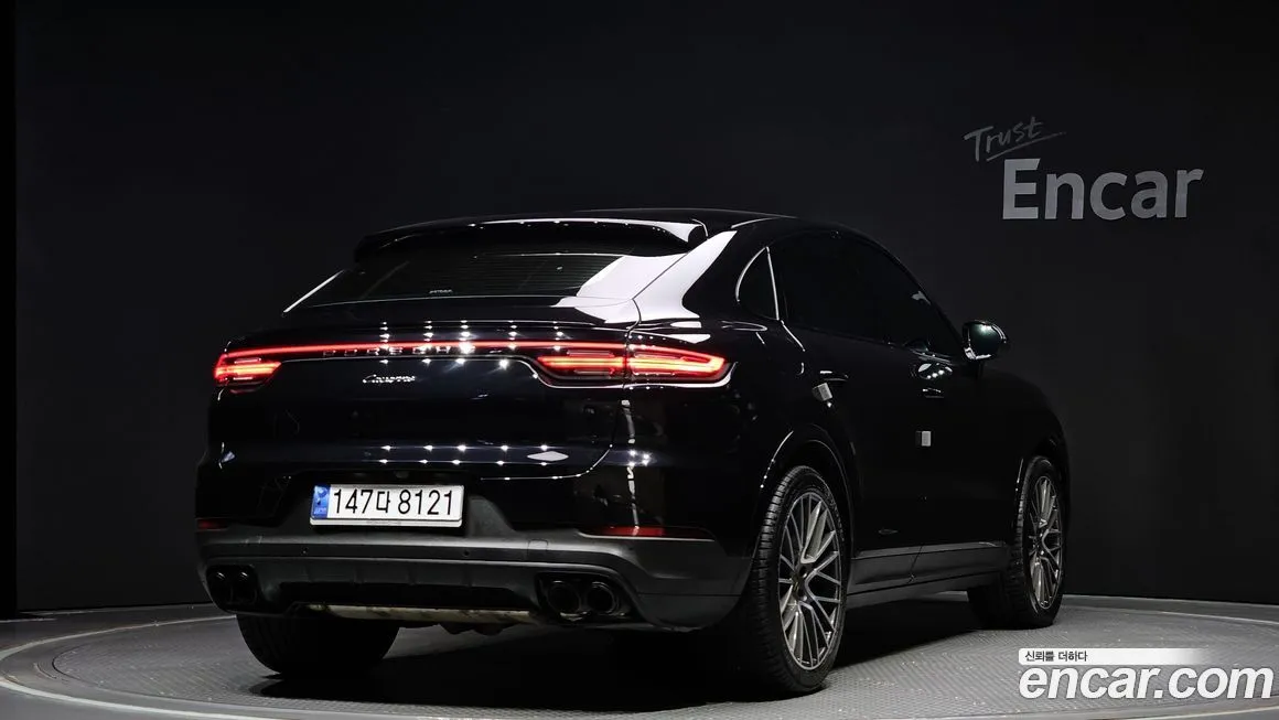 Porsche Cayenne — фото 2