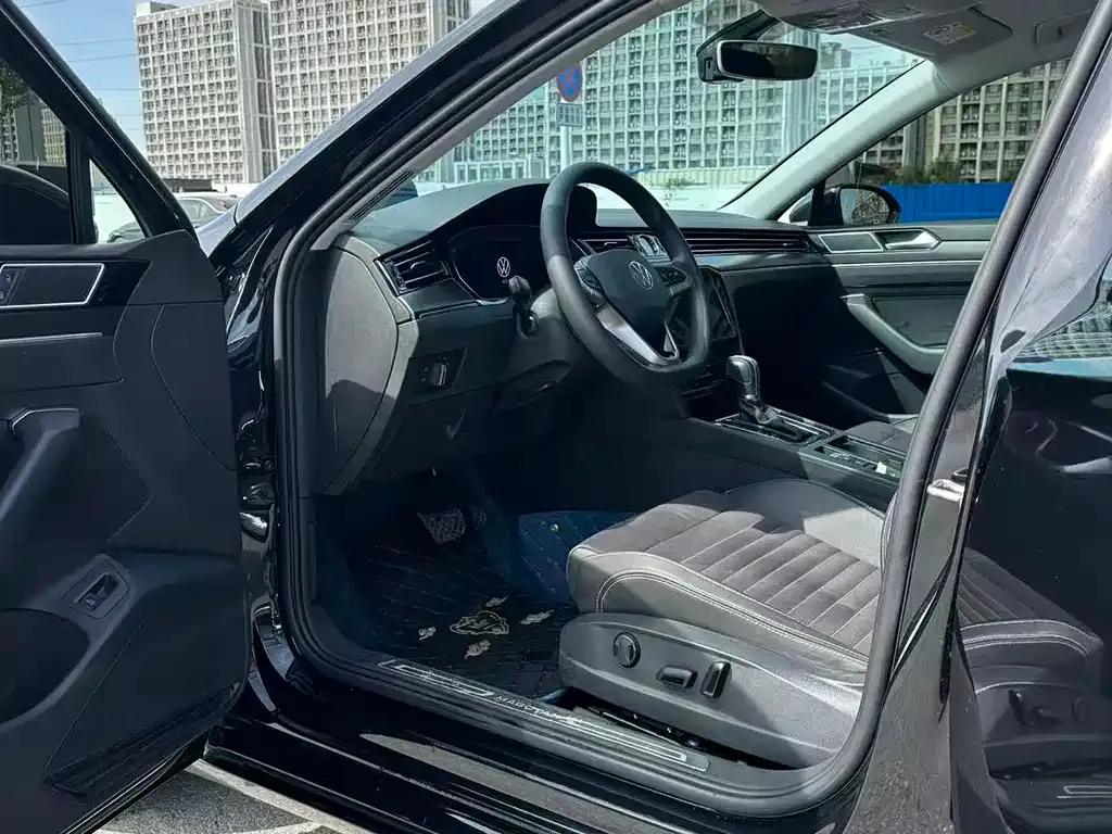 Volkswagen Magotan 2022 из CN, фото 6