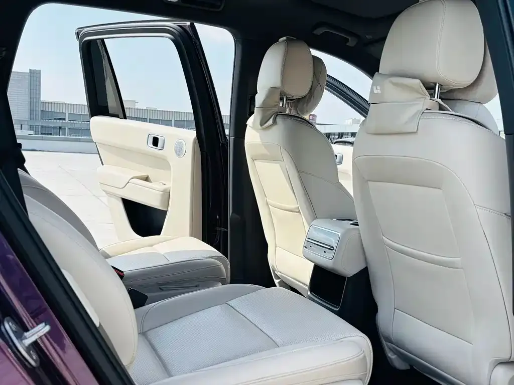 Li Auto L8 2022 из CN, фото 6
