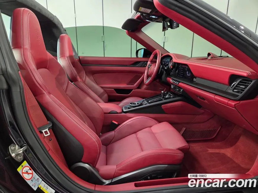 Porsche 911 2024 из KR, фото 7