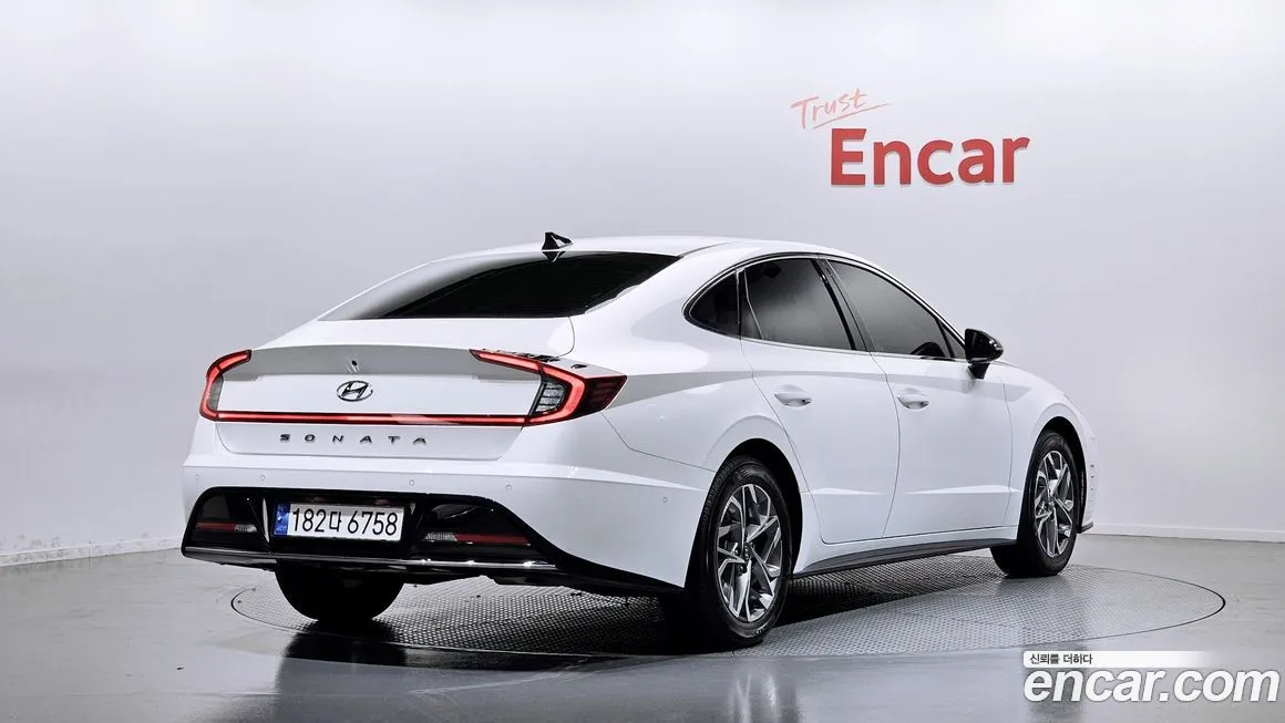 Hyundai Sonata — фото 2