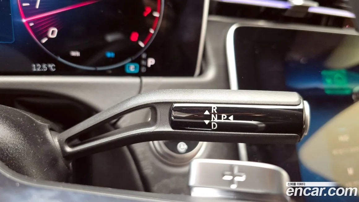 Mercedes-Benz E-Class 2025 из KR, фото 9