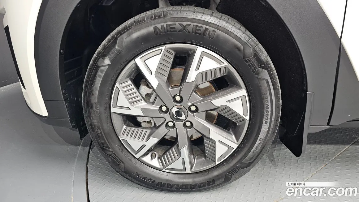 KG Mobility (Ssangyong) Torres 2024 из KR, фото 5