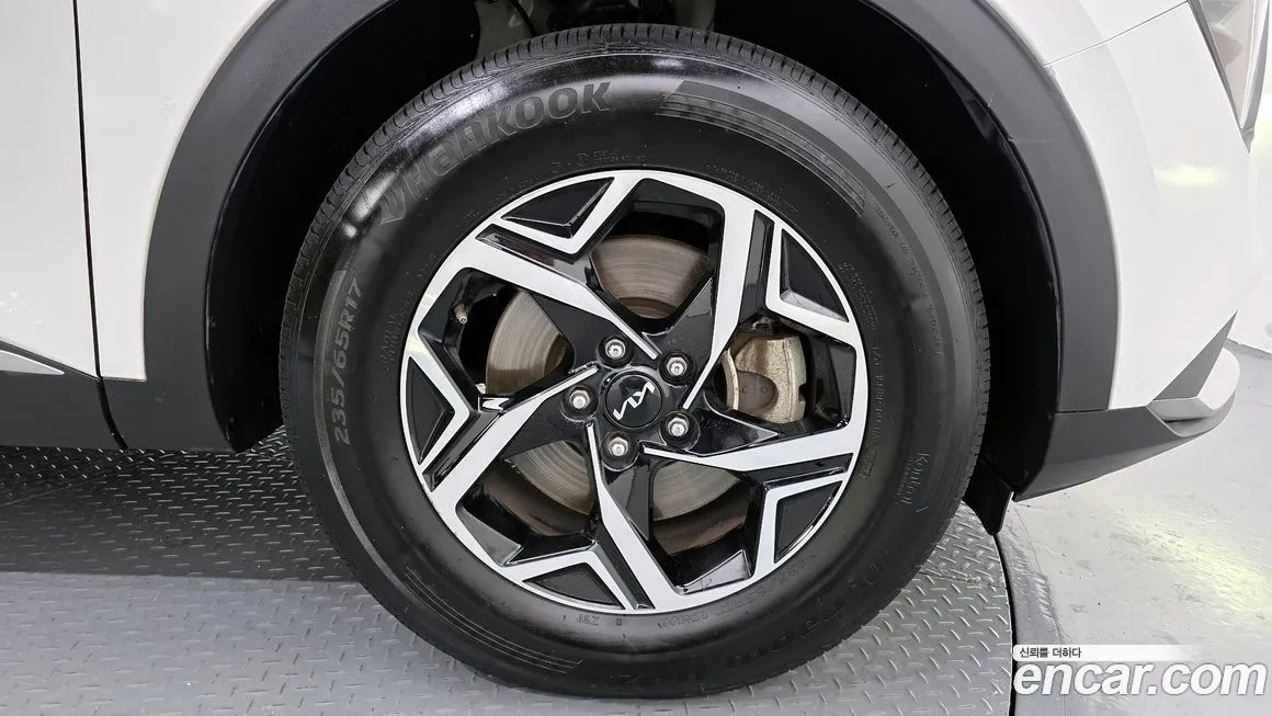 Kia Sportage — фото 5