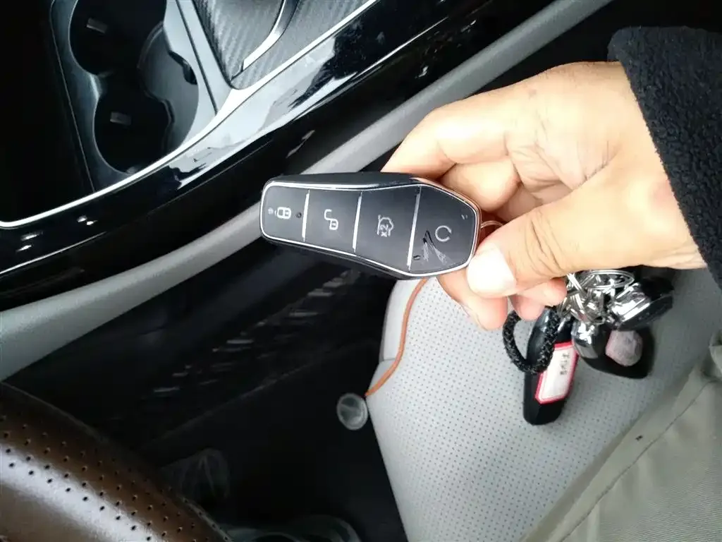 BYD Qin PLUS 2023 из CN, фото 9