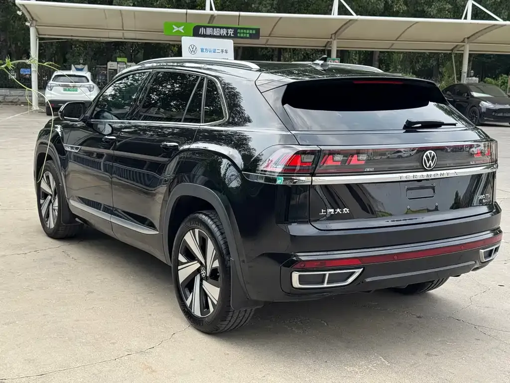 Volkswagen Teramont X 2023 из CN, фото 8