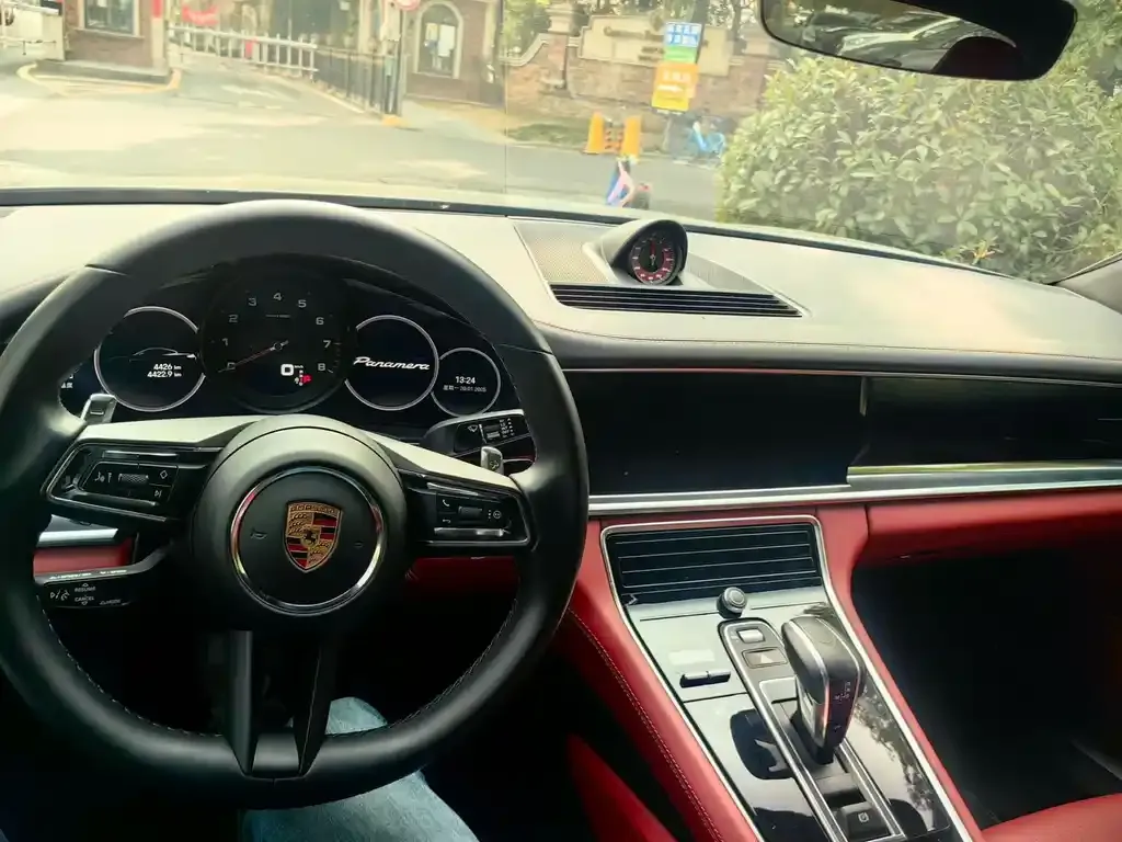 Porsche Panamera 2024 из CN, фото 9