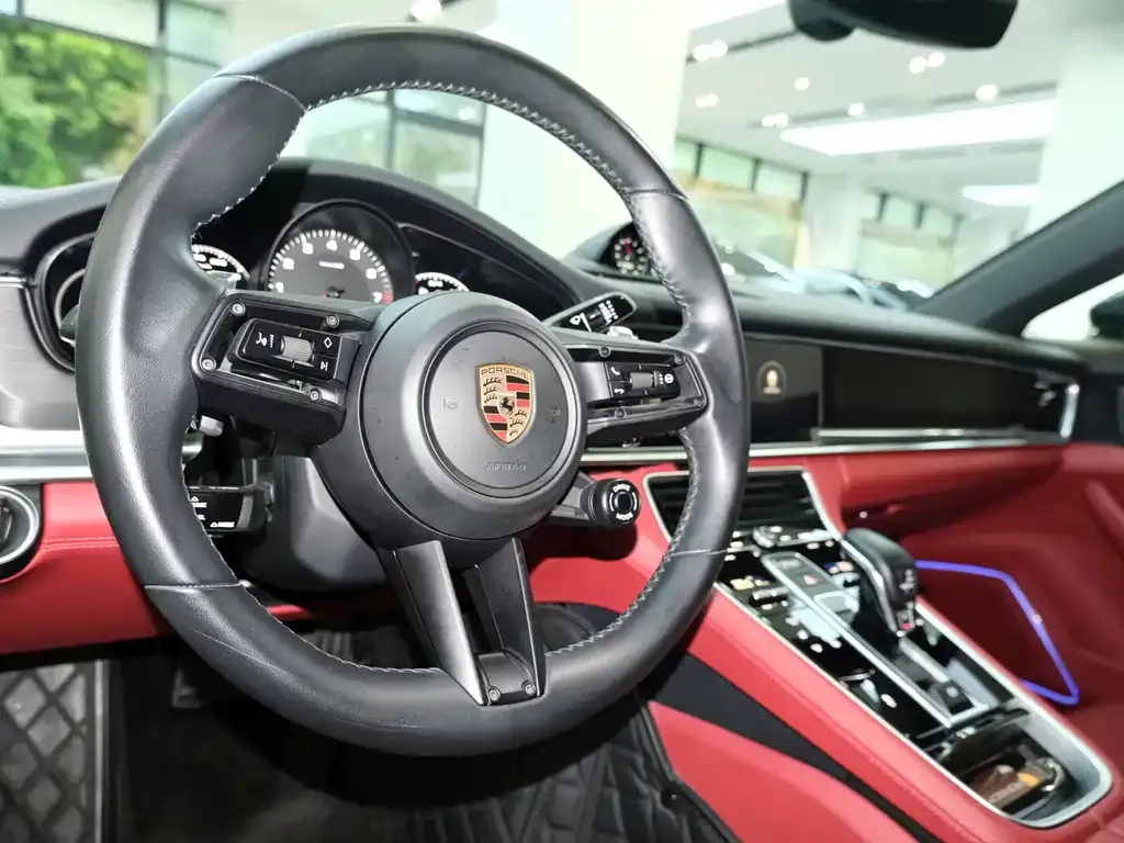 Porsche Panamera 2023 из CN, фото 3