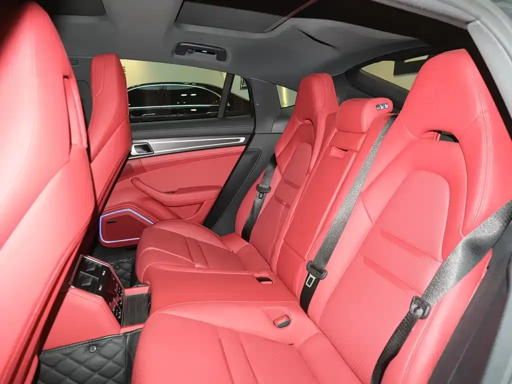 Porsche Panamera 2023 из CN, фото 8