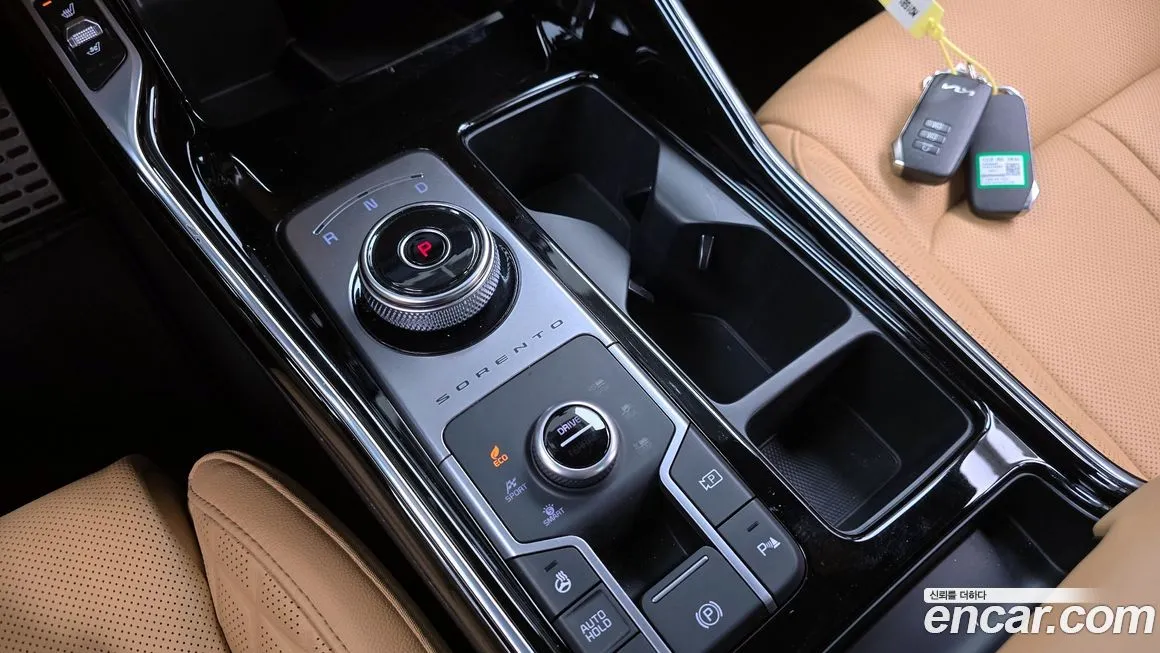 Kia Sorento — фото 9