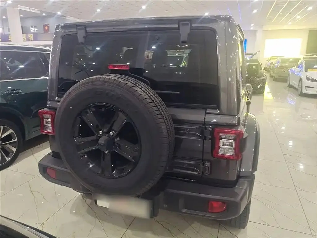 Jeep Wrangler 2022 из CN, фото 6