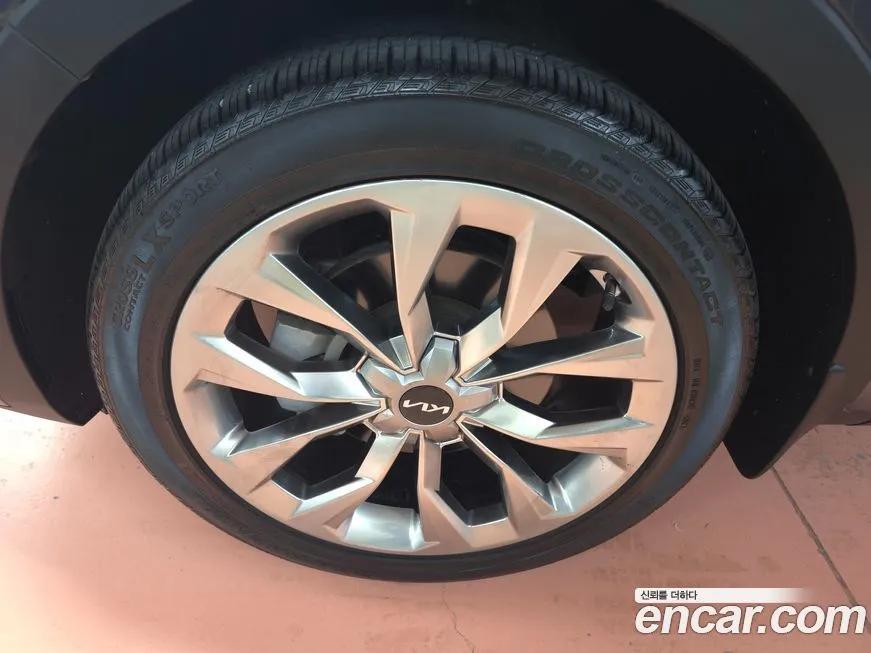 Kia Sorento — фото 5