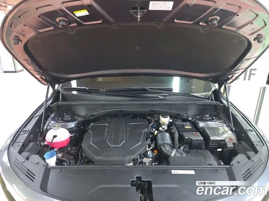 Kia Sorento — фото 6