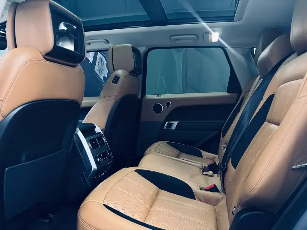 Land Rover Sport — фото 10
