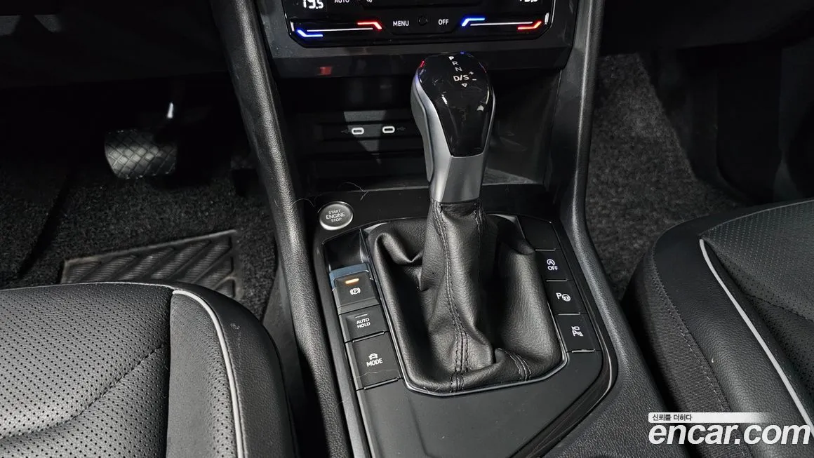 Volkswagen Tiguan — фото 9