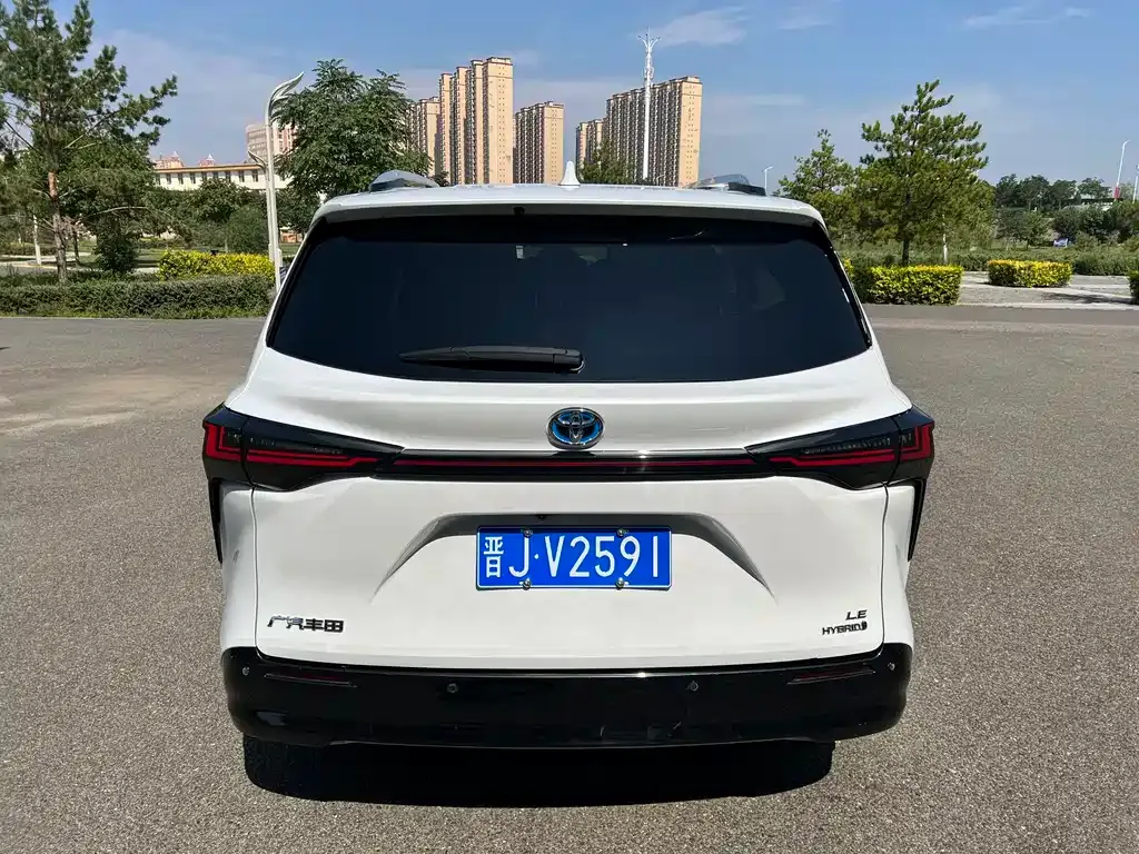 Toyota Sienna 2022 из CN, фото 6