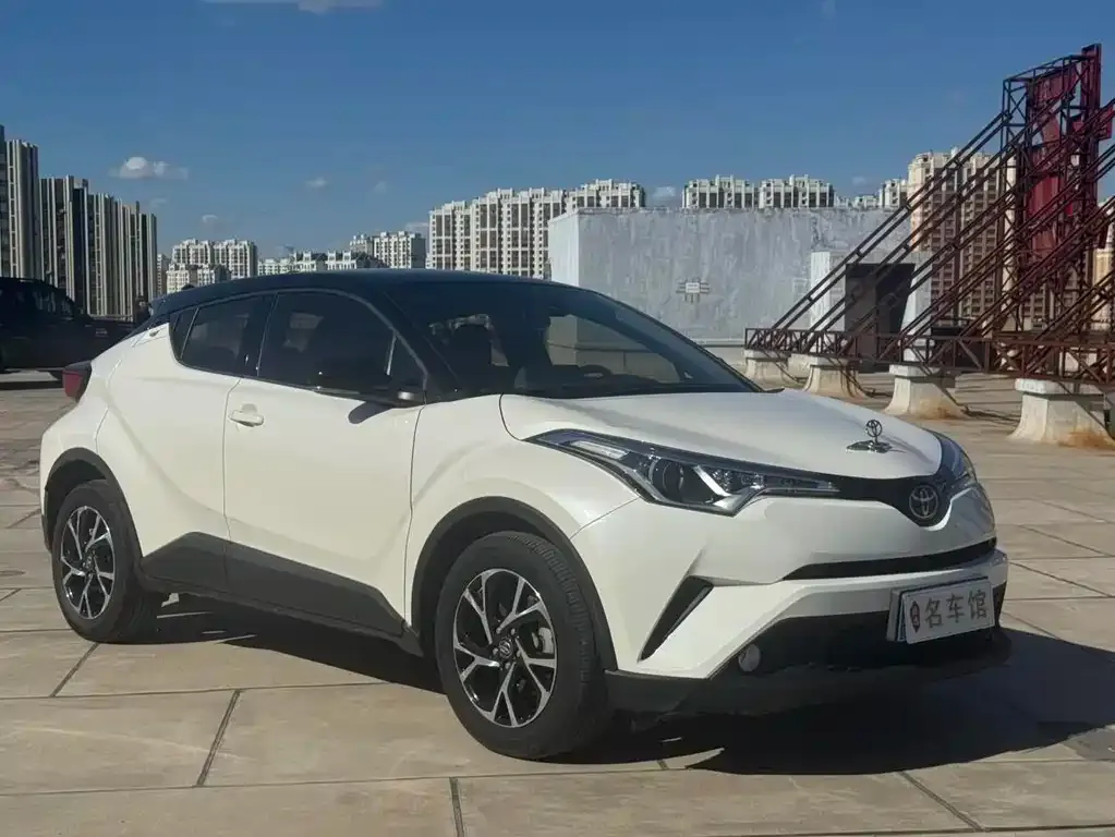 Toyota C-HR — фото 6