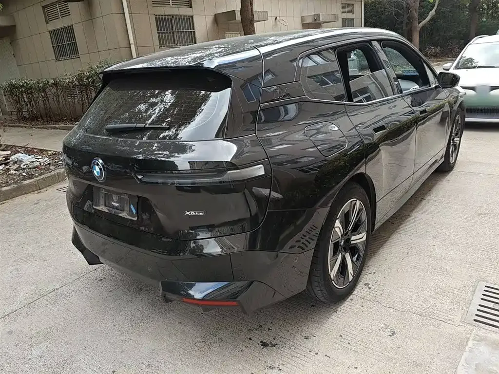 BMW iX 2023 из CN, фото 7