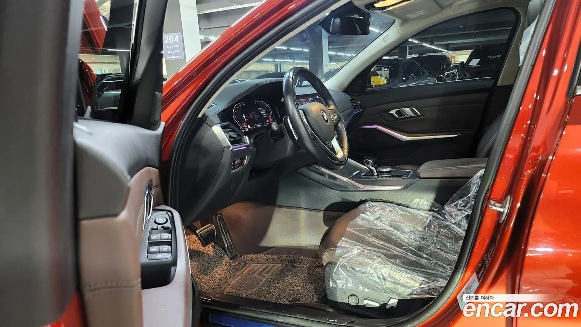 BMW 3-Series 2021 из KR, фото 10