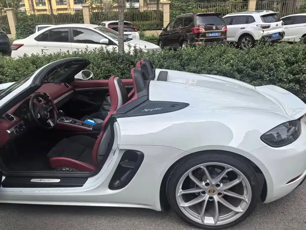 Porsche 718 2022 из CN, фото 4