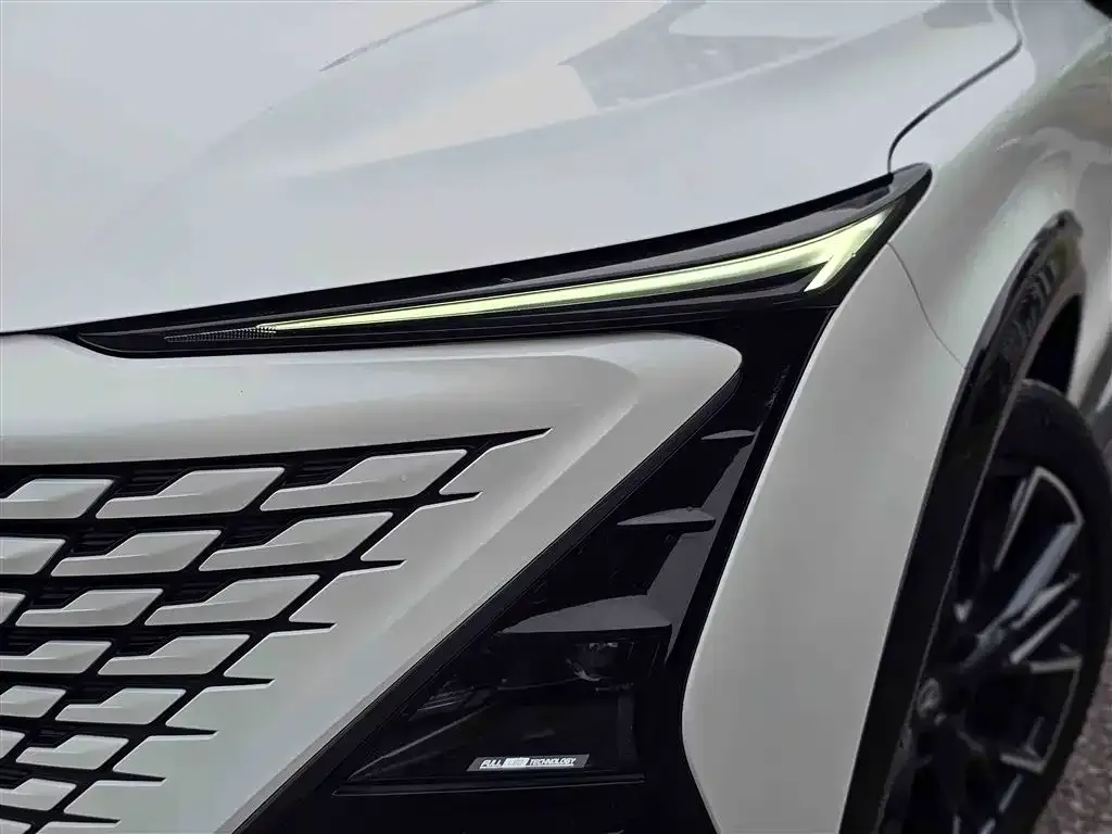 Changan UNI-T 2023 из CN, фото 10