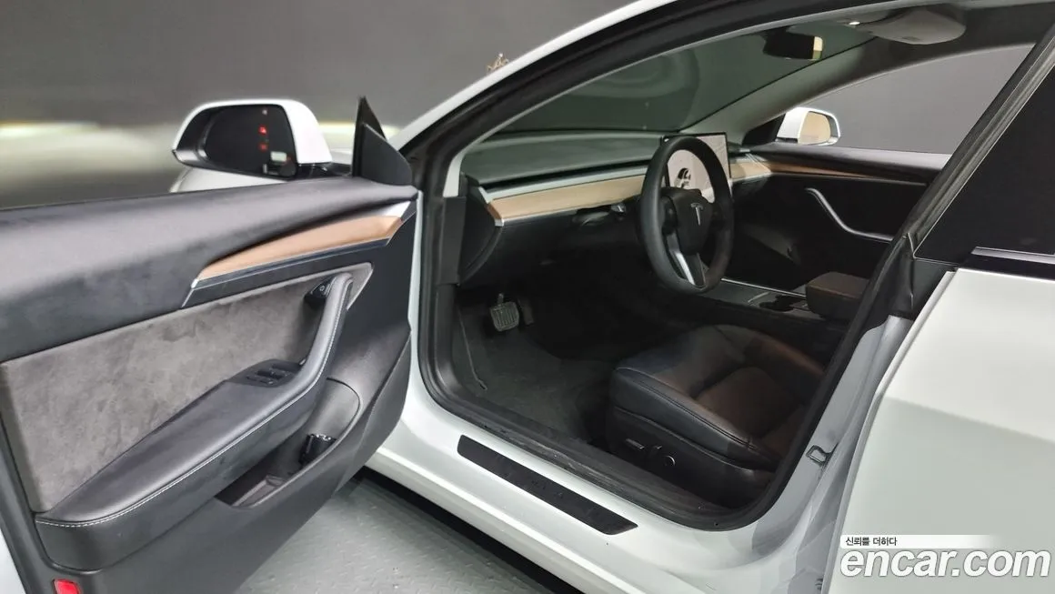 Tesla Model 3 2021 из KR, фото 10