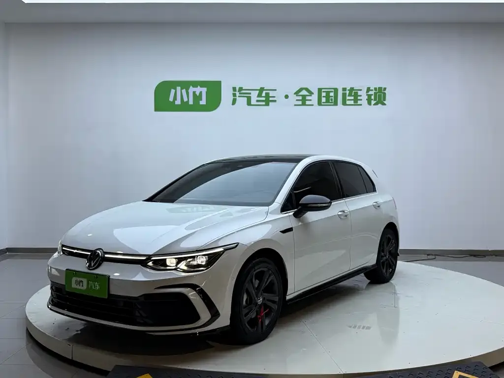 Volkswagen Golf 2022 из CN, фото 1