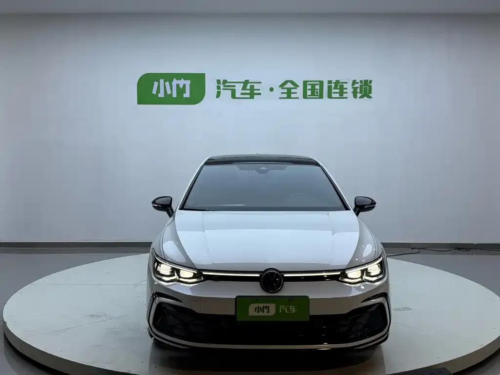 Volkswagen Golf 2022 из CN, фото 2