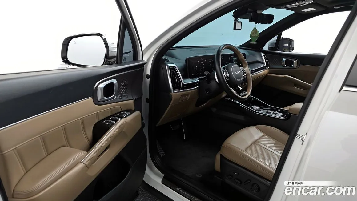 Kia Sorento — фото 10