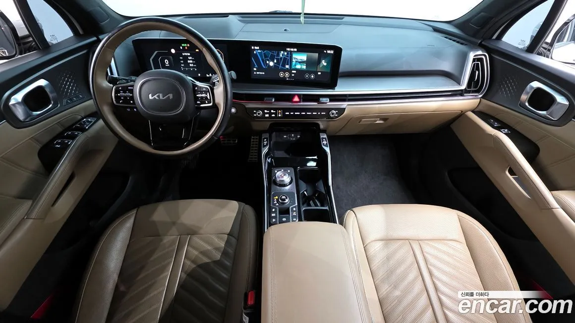 Kia Sorento — фото 7