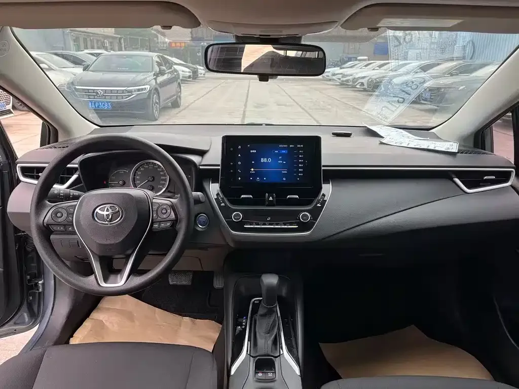 Toyota Corolla 2022 из CN, фото 3