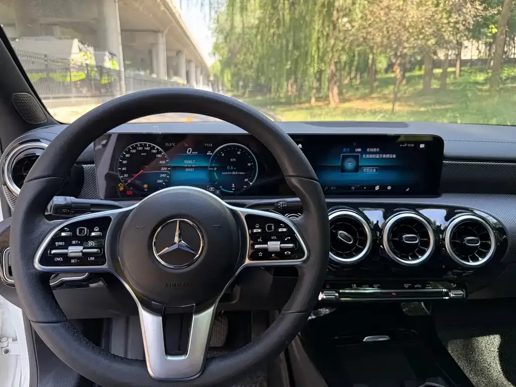 Mercedes-Benz A-Class 2022 из CN, фото 10