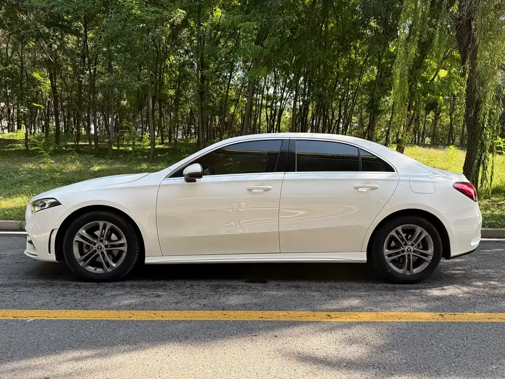 Mercedes-Benz A-Class 2022 из CN, фото 5