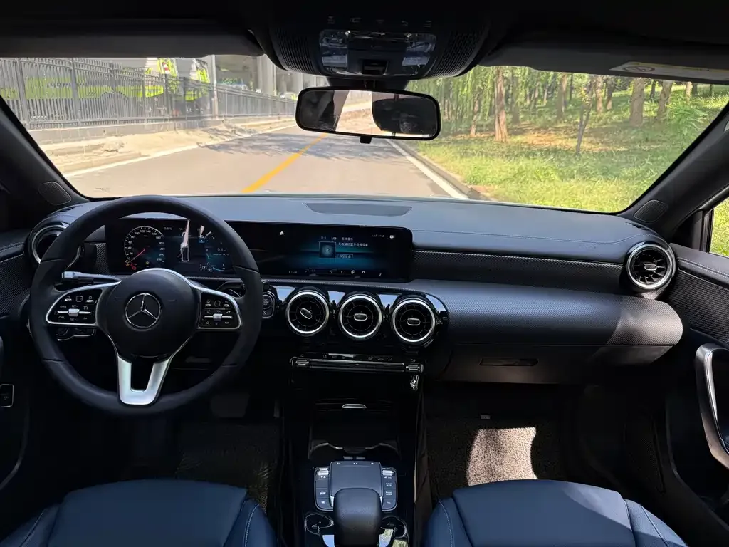 Mercedes-Benz A-Class 2022 из CN, фото 8