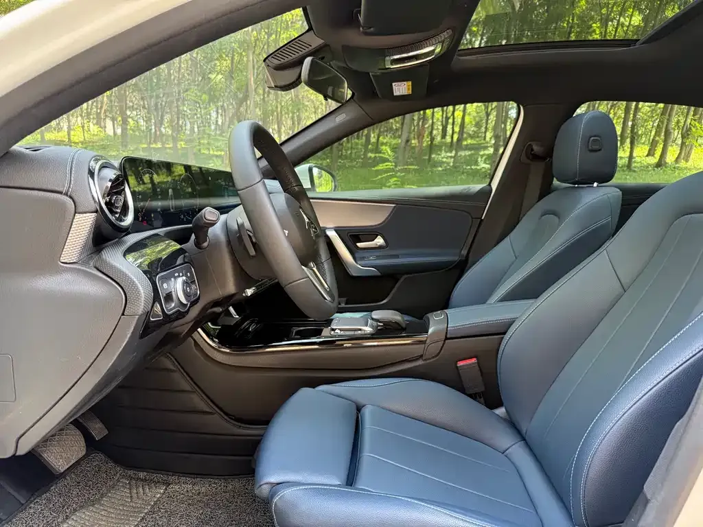 Mercedes-Benz A-Class 2022 из CN, фото 9