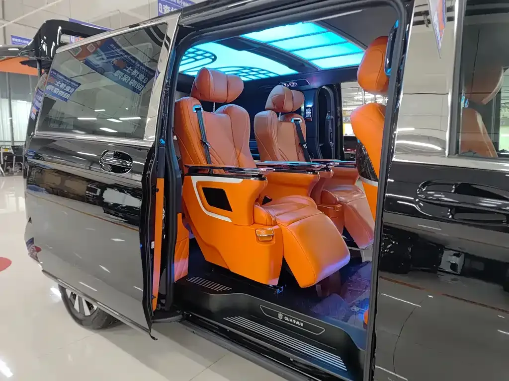 Mercedes-Benz Vito 2023 из CN, фото 5