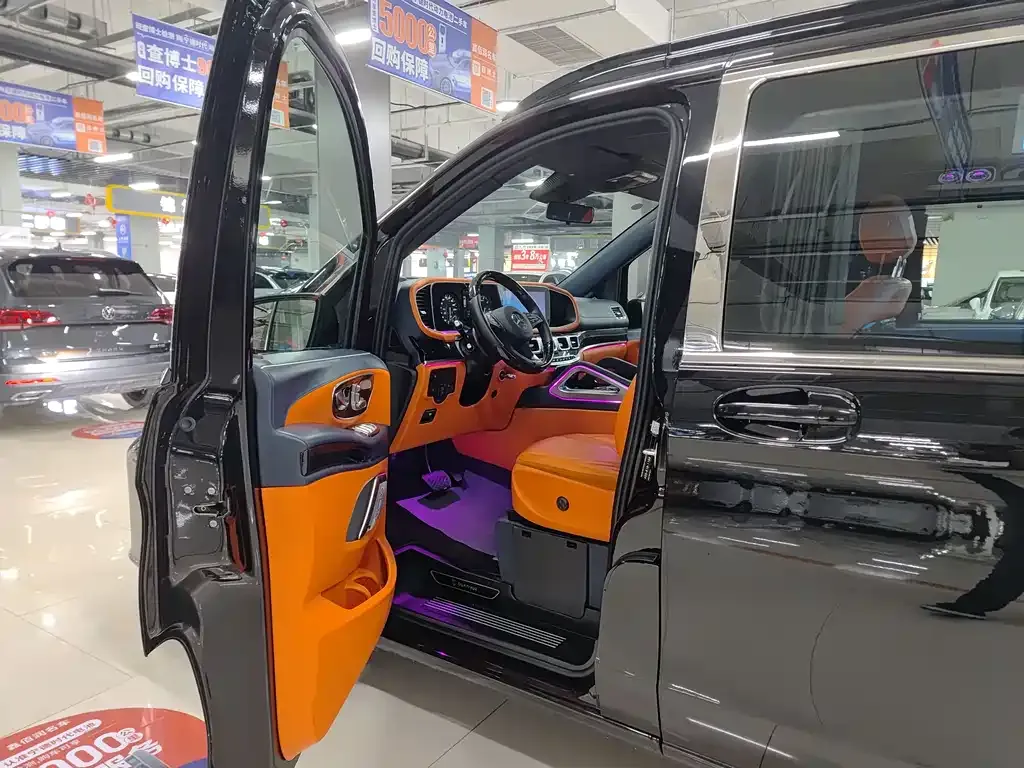 Mercedes-Benz Vito 2023 из CN, фото 7