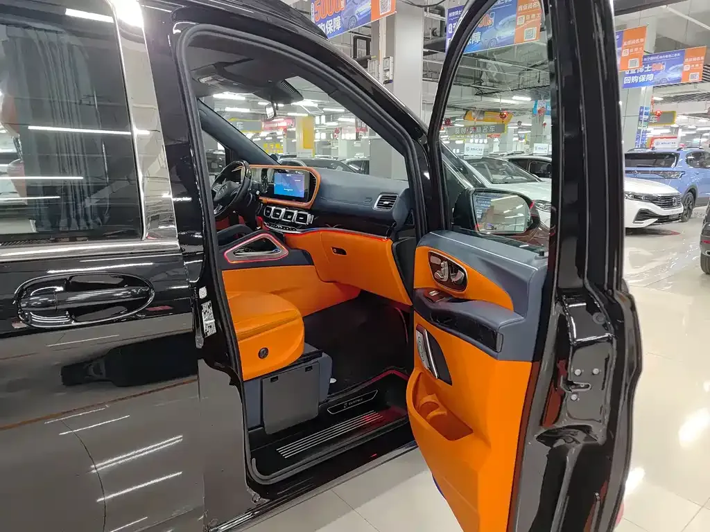 Mercedes-Benz Vito 2023 из CN, фото 9