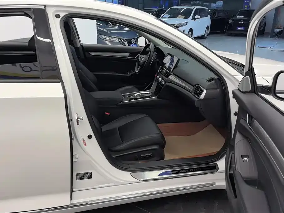 Honda Accord 2022 из CN, фото 8
