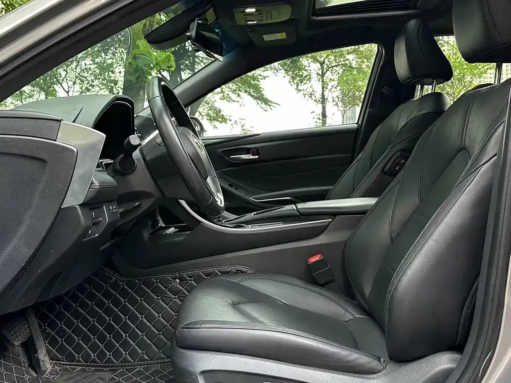 Toyota Avalon 2021 из CN, фото 3