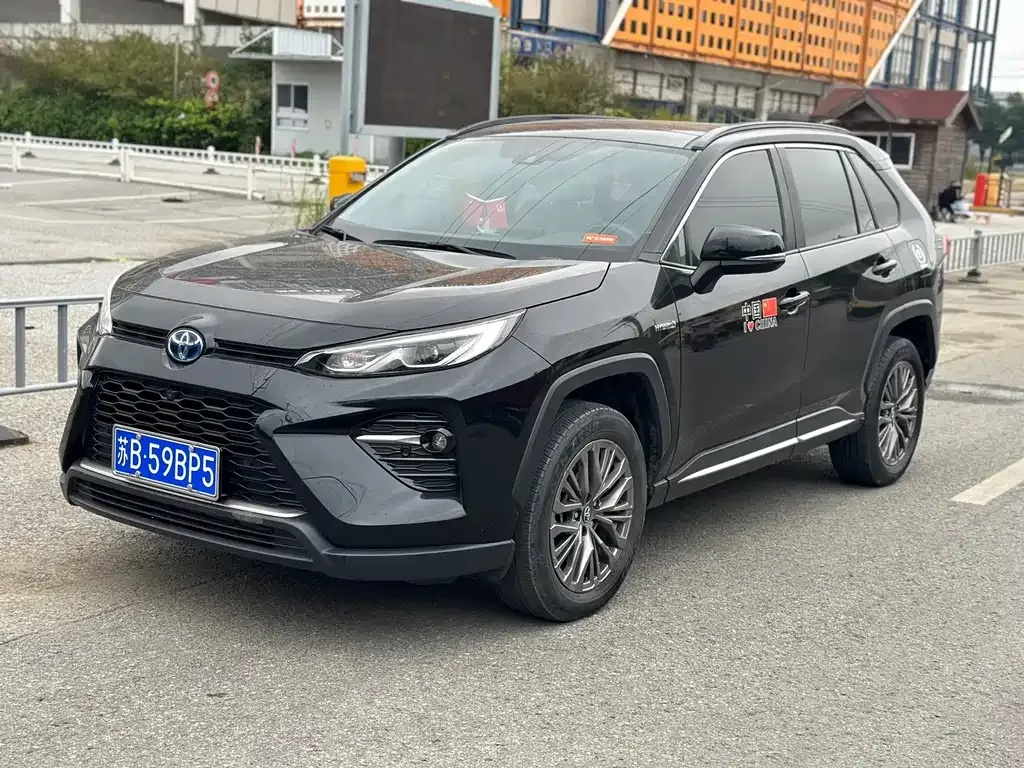 Toyota Wildlander 2024 из CN, фото 1