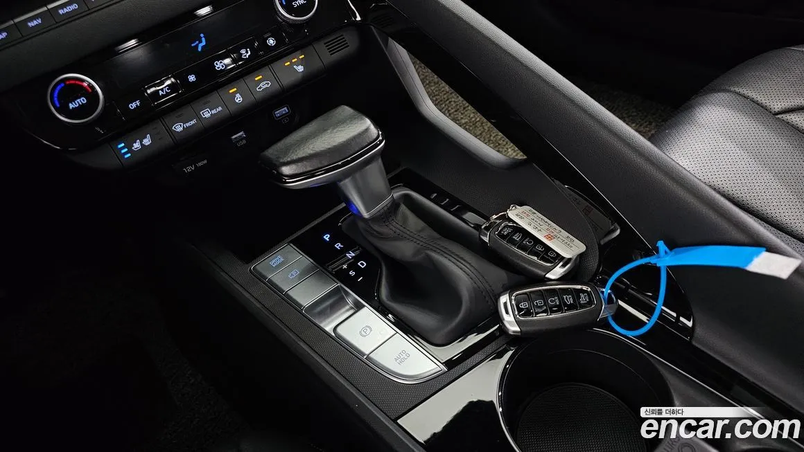 Hyundai AVANTE — фото 9