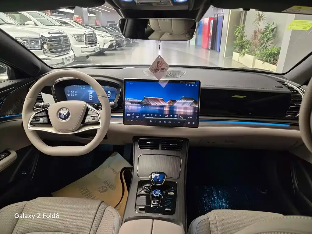 BYD Han 2025 из CN, фото 5