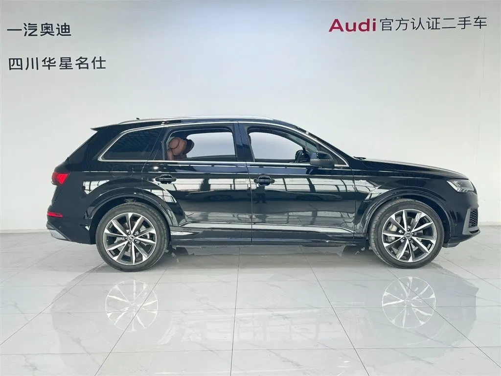 Audi Q7 — фото 3