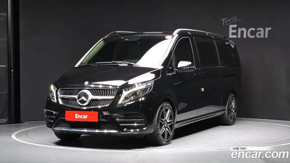 Mercedes-Benz V-Class