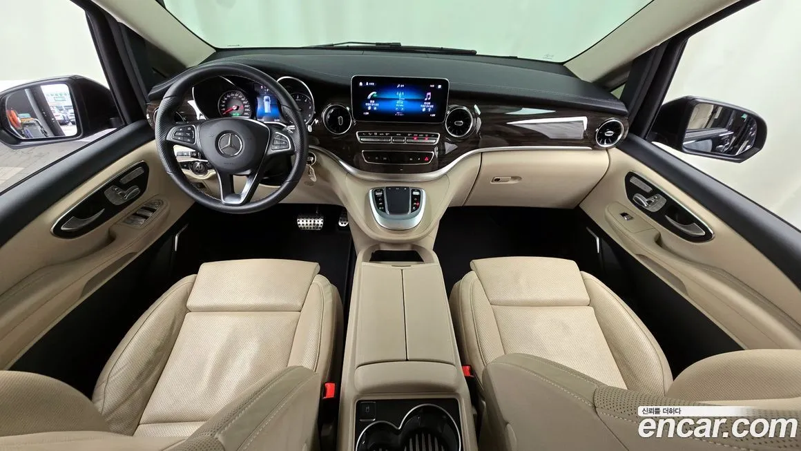 Mercedes-Benz V-Class 2023 из KR, фото 7