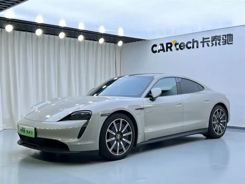 Porsche Taycan 2021 из CN, фото 1