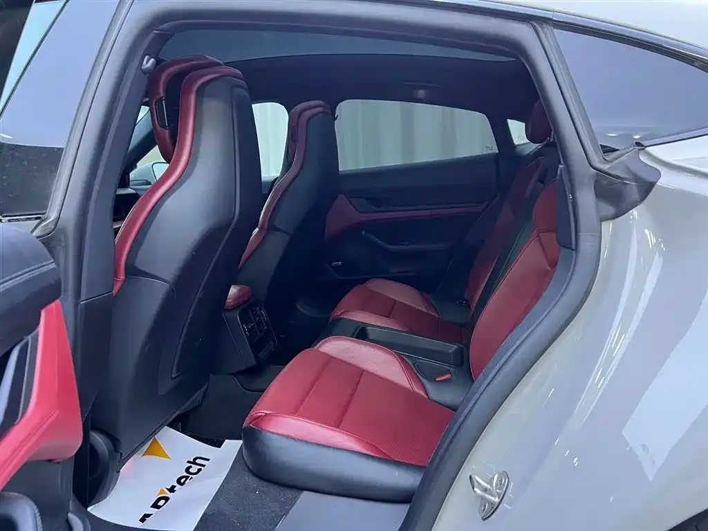 Porsche Taycan 2021 из CN, фото 6